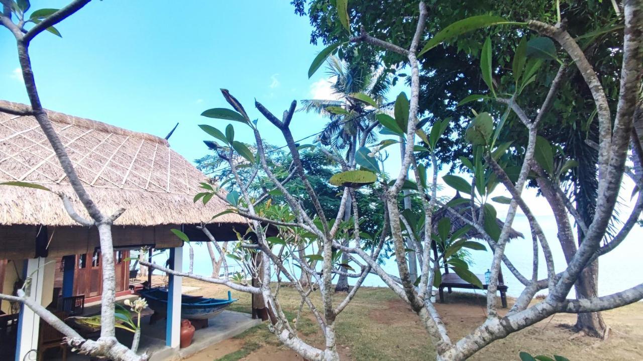 Khabita Beach Resort Lembar  Luaran gambar