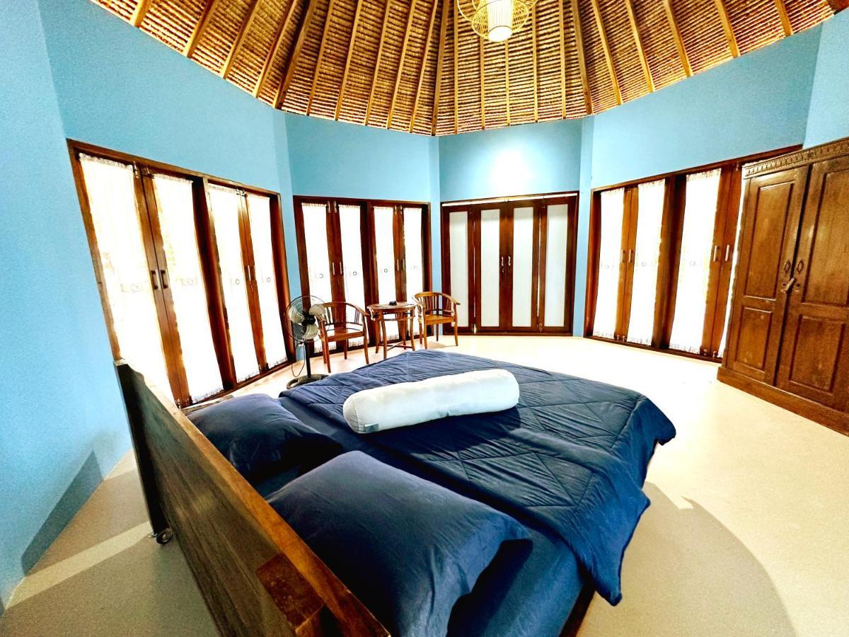 Khabita Beach Resort Lembar  Luaran gambar
