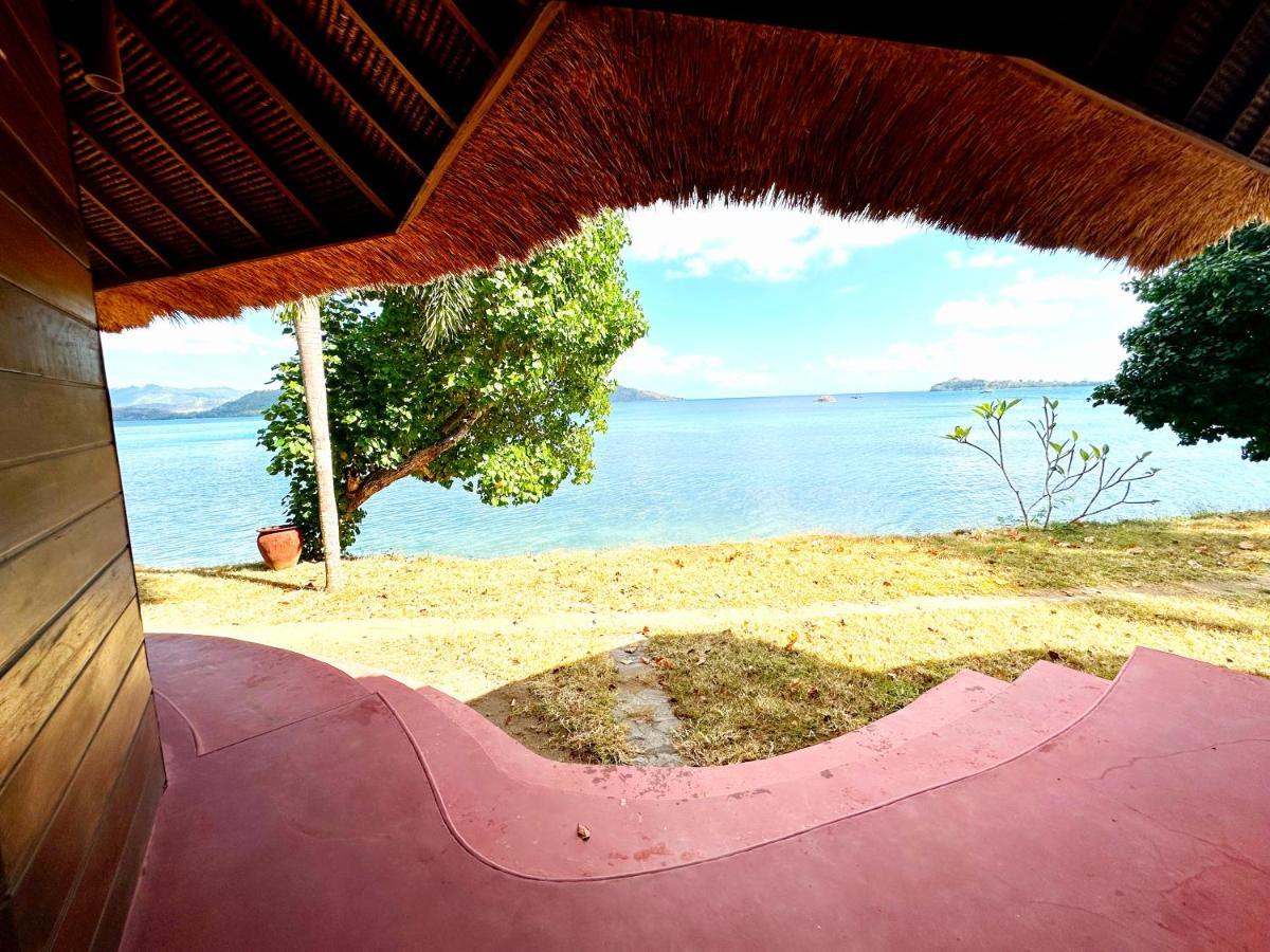 Khabita Beach Resort Lembar  Luaran gambar